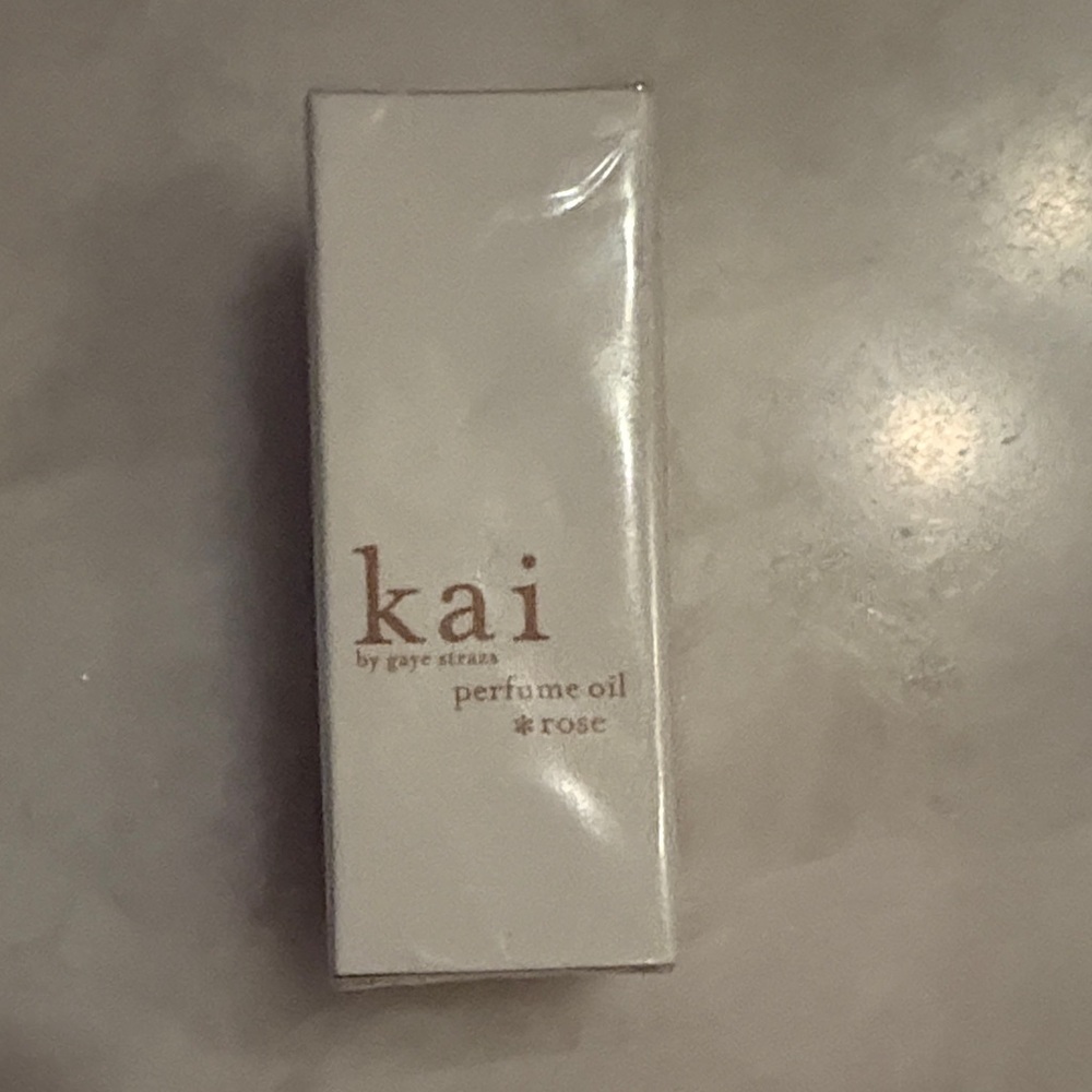 Kai Rose Perfume Oil